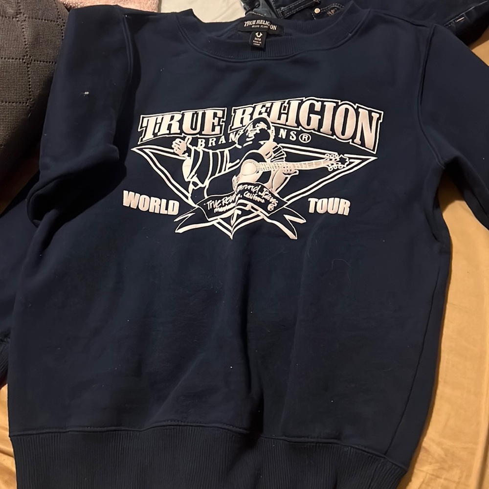 Size M 10-12 but fits a small, was worn only once